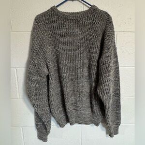 Saison Blanche Charcoal Crewneck Sweater